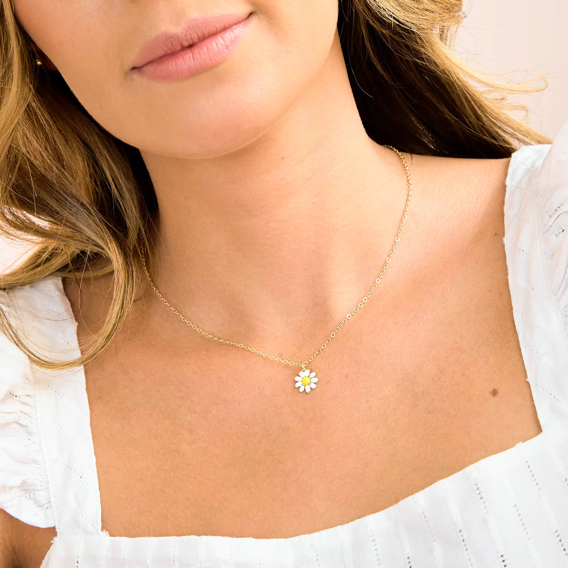 Daisy Flower Necklace