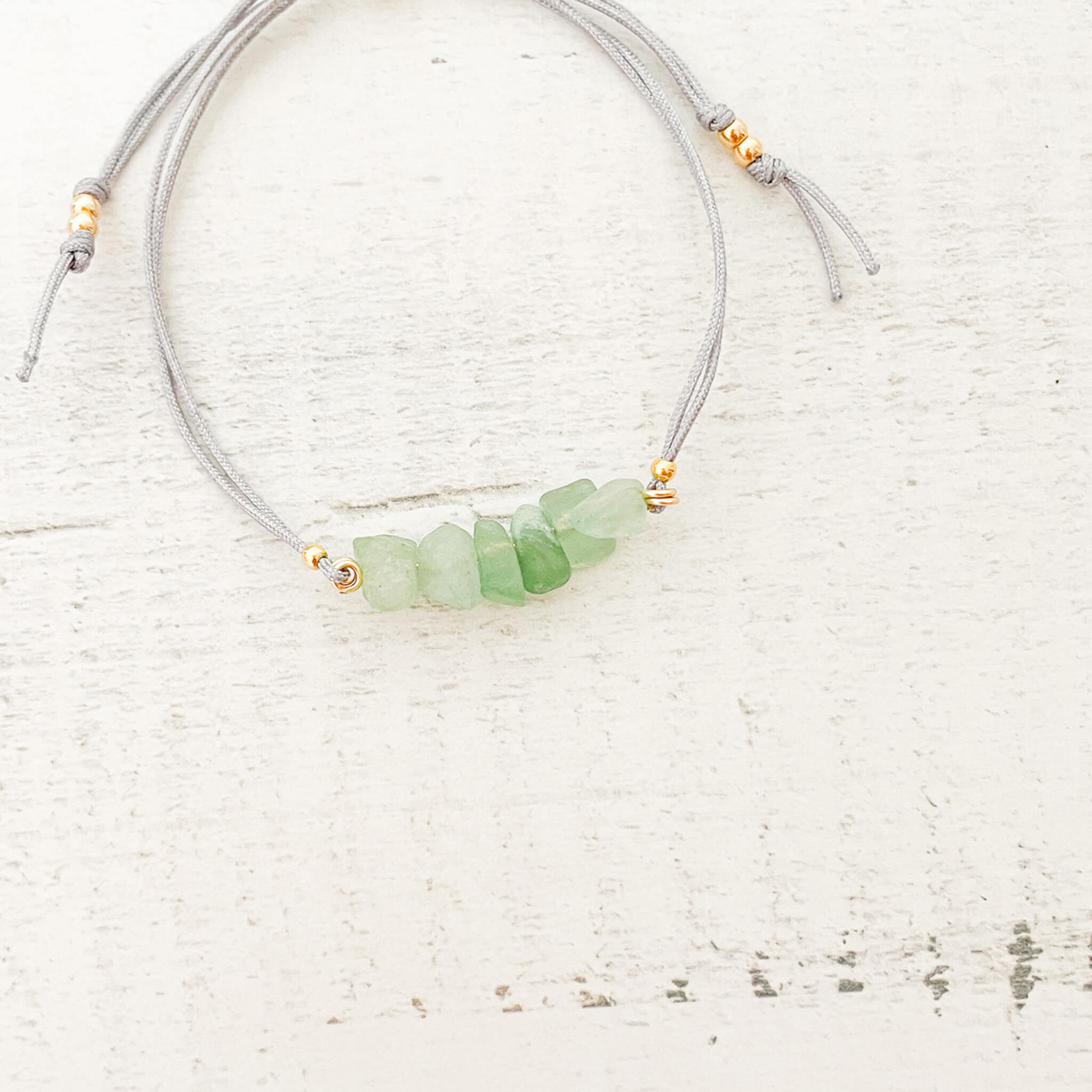 Jade Natural Stone Bracelet with Gray Yarn
