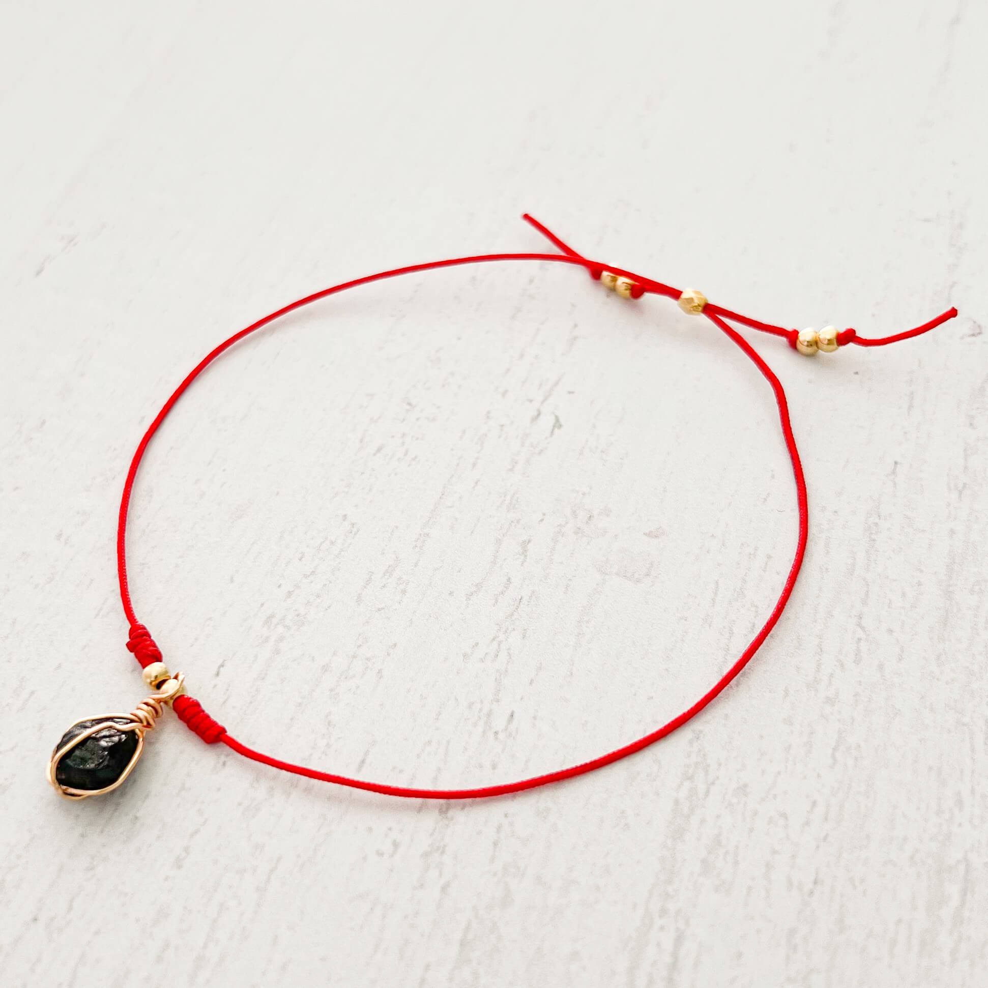 Black Tourmaline Bracelet with Red Yarn