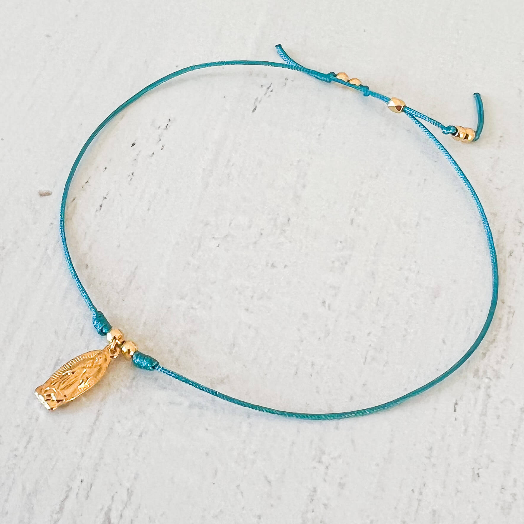 Guadalupe Virgin Bracelet with Yarn