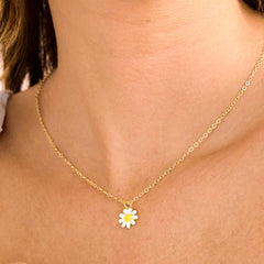 Daisy Flower Necklace