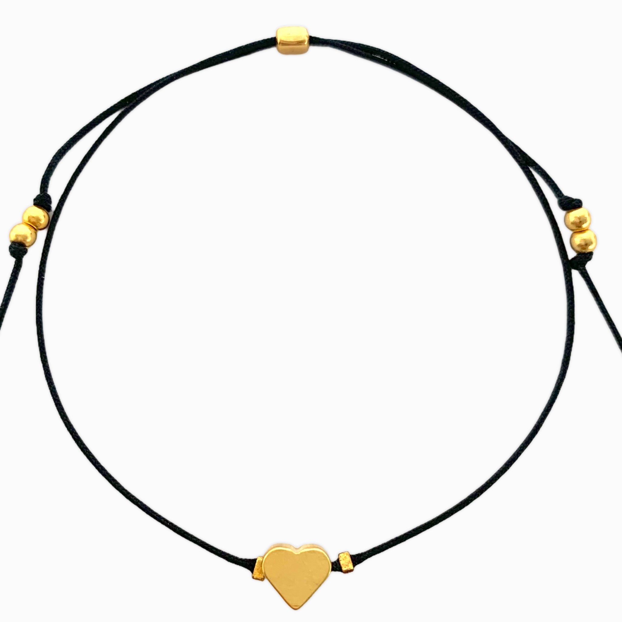 Heart Bracelet with Yarn